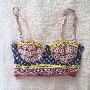 Printed bralette with removable straps